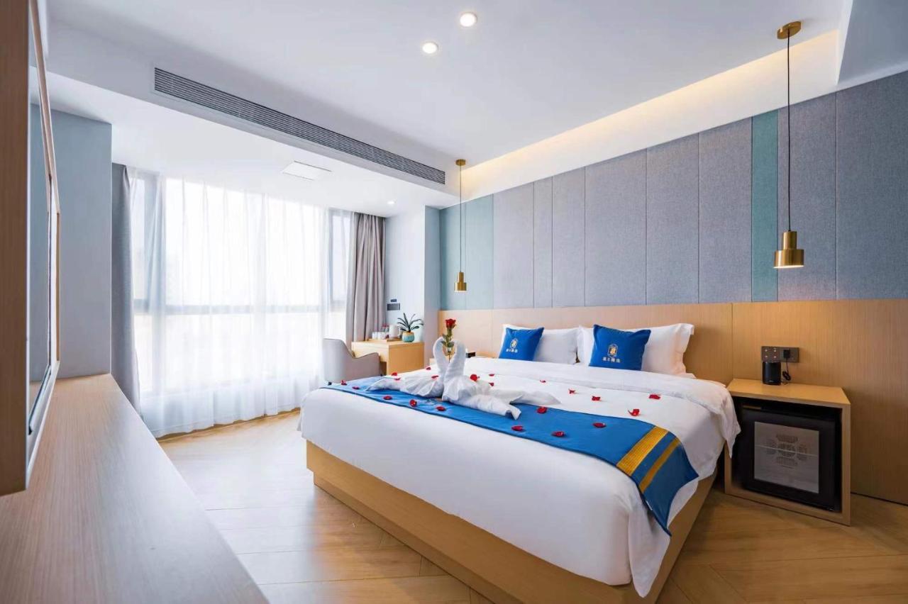 Super 8 Hotel Select Guangzhou Railway Station Xicun Subway Station מראה חיצוני תמונה